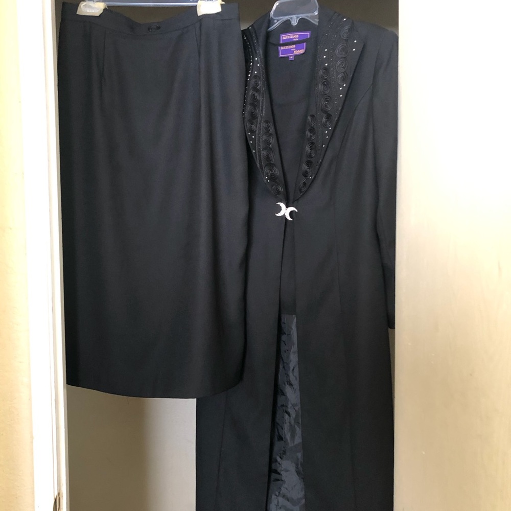 Long black 3 pc. duster suit